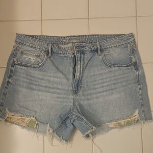 American Eagle Outfitters Light Blue Distressed Jean Shorts